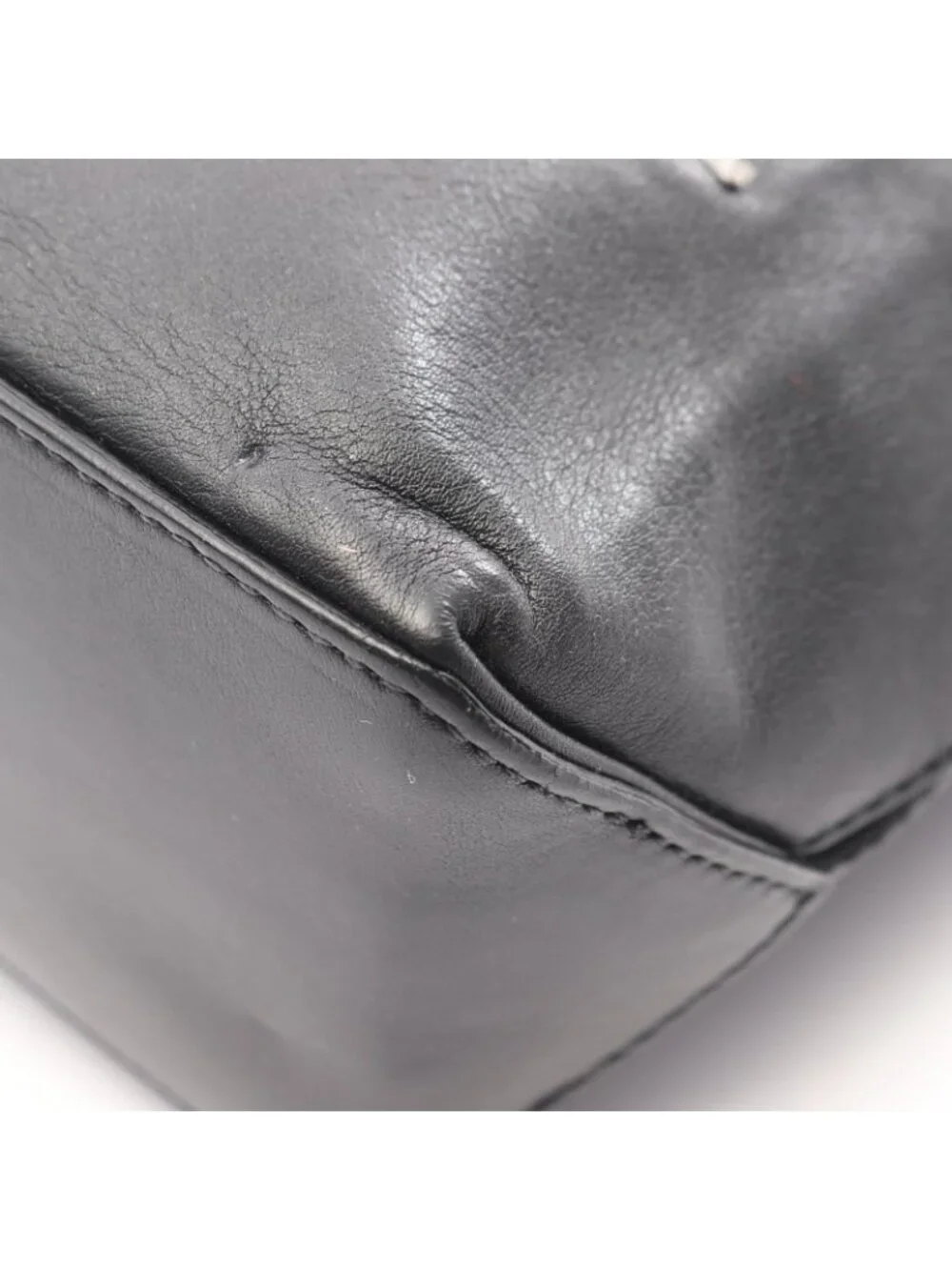 Chanel Tote Essential PM Black Leather Mini - Picture 6 of 9